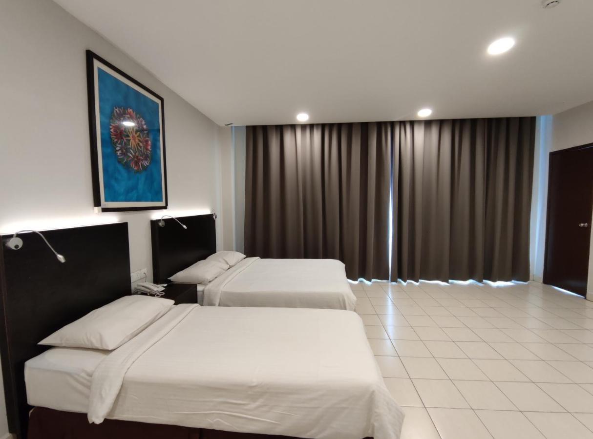 Hotel Desaru Penawar エクステリア 写真