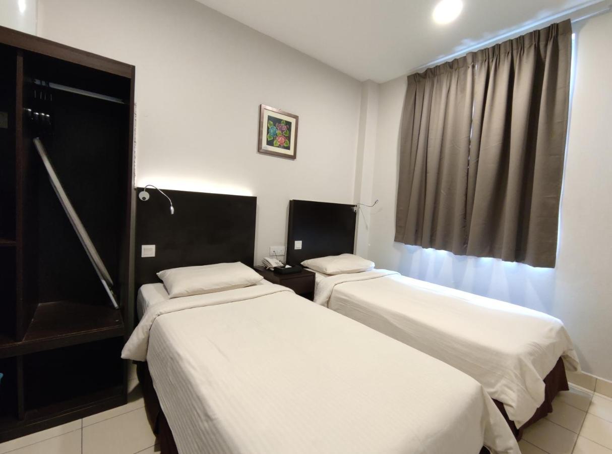 Hotel Desaru Penawar エクステリア 写真